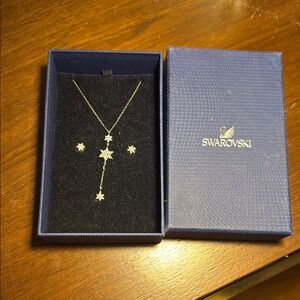 Swarovski Silver Star Necklace and Earrings